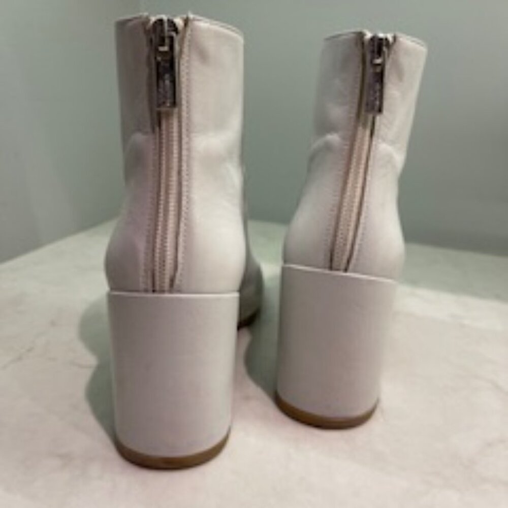 Stuart Weitzman Booties - Picture 3 of 8